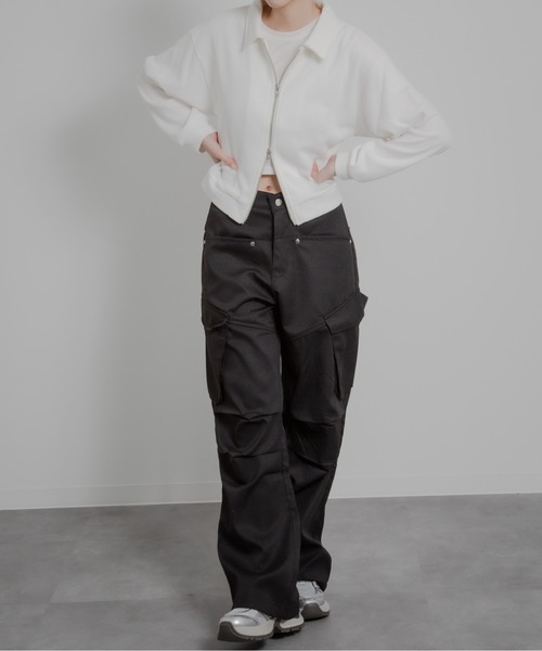 HALEY PESCA(ヘーリーペスカ)の「HALEY PESCA/ポロ襟付きショート丈 ダブルジップ ジャケット(カーディガン/ボレロ・レディース・グレー/ブラック/ホワイト・X-LARGE/LARGE/MEDIUM)」の5枚目の写真