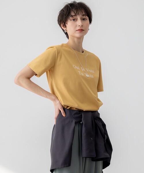 23区 L(ニジュウサンクオオキイサイズ)の「【洗える】カラーロゴ Tシャツ(Tシャツ/カットソー・レディース・ホワイト系/グレー系/イエロー系/ライラック系・44/48/46)」の1枚目の写真