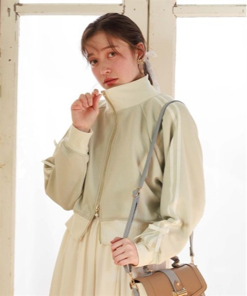 axes femme（アクシーズファム）の「ダンボールニットトラックジャケット（ブルゾン・レディース・ブラック/イエロー/ミント・FREE）」の9枚目の写真