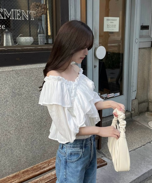 INGNI（イング）の「楊柳フリルオフショルブラウス（シャツ/ブラウス・レディース・ブラック/オフホワイト/ピンク/イエロー・M）」の5枚目の写真