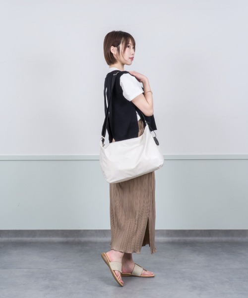 Jack Gomme（ジャックゴム）の「【JACK GOMME/ジャックゴム】ショルダーバッグ　JOY（ショルダーバッグ・レディース・ゴールド/カーキ/ホワイト/ブラック/ブルー/アイボリー・FREE）」の12枚目の写真