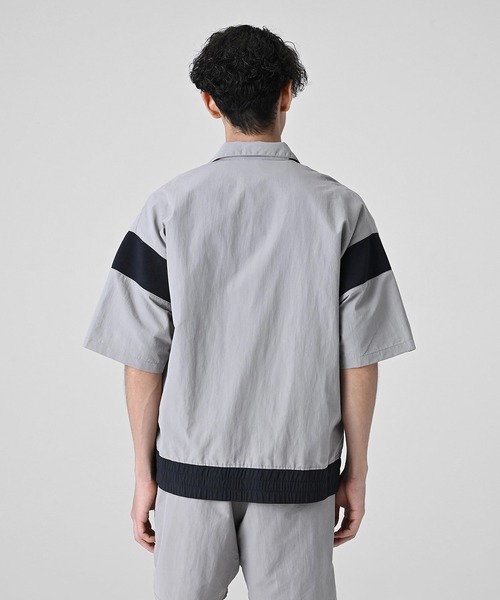 NEW BALANCE(ニューバランス)の「MET24 Short Sleeve Shirts Jacket(シャツ/ブラウス・メンズ・ブラック/グレイッシュベージュ/セージグリーン・LARGE/X-LARGE/MEDIUM/SMALL)」の18枚目の写真