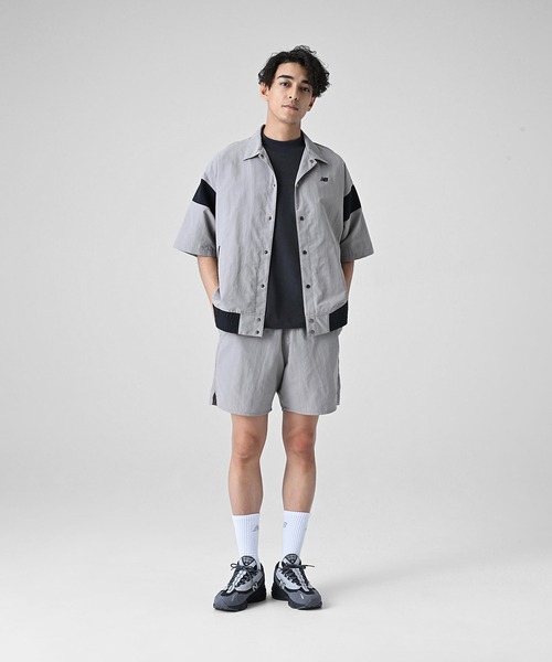 NEW BALANCE(ニューバランス)の「MET24 Short Sleeve Shirts Jacket(シャツ/ブラウス・メンズ・ブラック/グレイッシュベージュ/セージグリーン・LARGE/X-LARGE/MEDIUM/SMALL)」の19枚目の写真