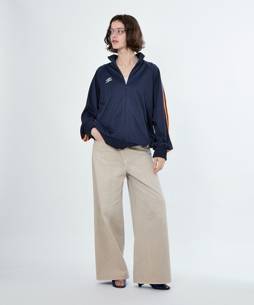 M TO R（ムウトアール）の「WRAP BAGGY DENIM（デニムパンツ・レディース・キナリ/ブルー・38/40/42）」の21枚目の写真