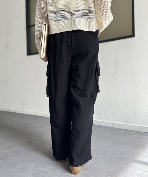 Chez toi（シェトワ）の「裾ドロストパンツ（その他パンツ・レディース・ブラック/グレイッシュベージュ・FREE）」の6枚目の写真