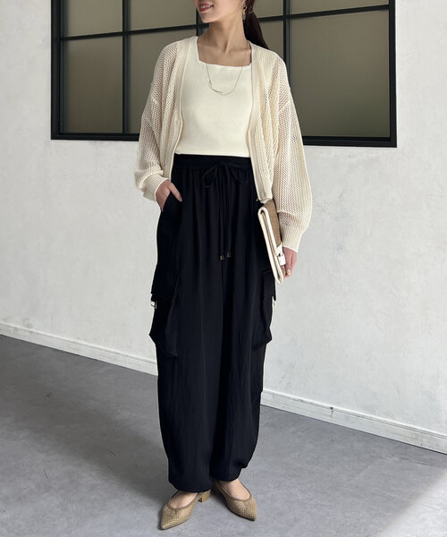 Chez toi（シェトワ）の「裾ドロストパンツ（その他パンツ・レディース・ブラック/グレイッシュベージュ・FREE）」の7枚目の写真