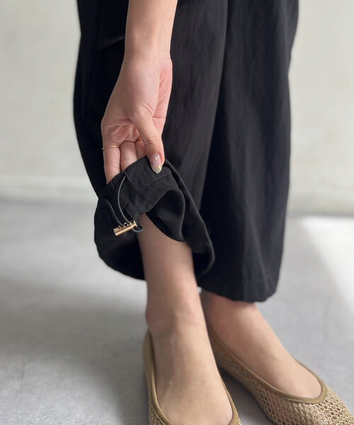 Chez toi（シェトワ）の「裾ドロストパンツ（その他パンツ・レディース・ブラック/グレイッシュベージュ・FREE）」の19枚目の写真