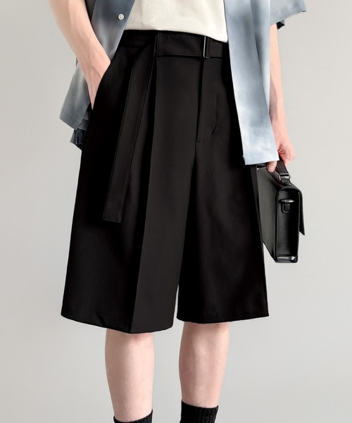 Classical Origin(クラシカルオリジン)の「【Classical Origin】「涼やか上品。」ベルト付きルーズシルエットショートスラックス/Belted Design Loose Silhouette Short Slacks(その他パンツ・メンズ・チャコールグレー/ブラック・LARGE/SMALL/MEDIUM)」の3枚目の写真