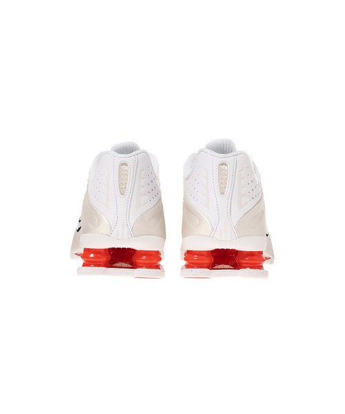 NIKE（ナイキ）の「NIKE WMNS SHOX R4 AR3565-103（スニーカー・レディース・ホワイト・25㎝/24.5㎝/23.5㎝/23㎝/24㎝）」の5枚目の写真