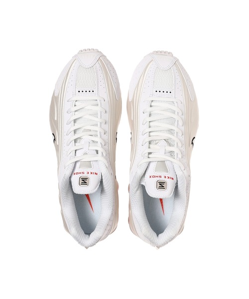 NIKE（ナイキ）の「NIKE WMNS SHOX R4 AR3565-103（スニーカー・レディース・ホワイト・25㎝/24.5㎝/23.5㎝/23㎝/24㎝）」の3枚目の写真