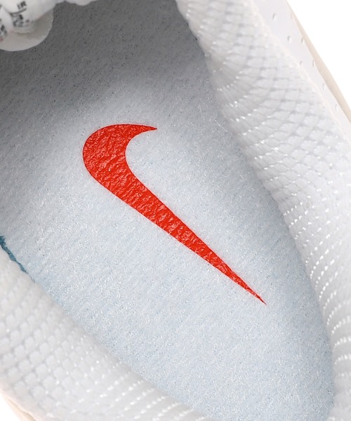 NIKE（ナイキ）の「NIKE WMNS SHOX R4 AR3565-103（スニーカー・レディース・ホワイト・25㎝/24.5㎝/23.5㎝/23㎝/24㎝）」の7枚目の写真