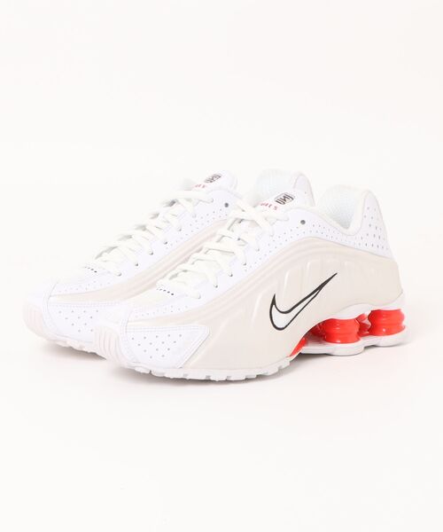 NIKE（ナイキ）の「NIKE WMNS SHOX R4 AR3565-103（スニーカー・レディース・ホワイト・25㎝/24.5㎝/23.5㎝/23㎝/24㎝）」の8枚目の写真