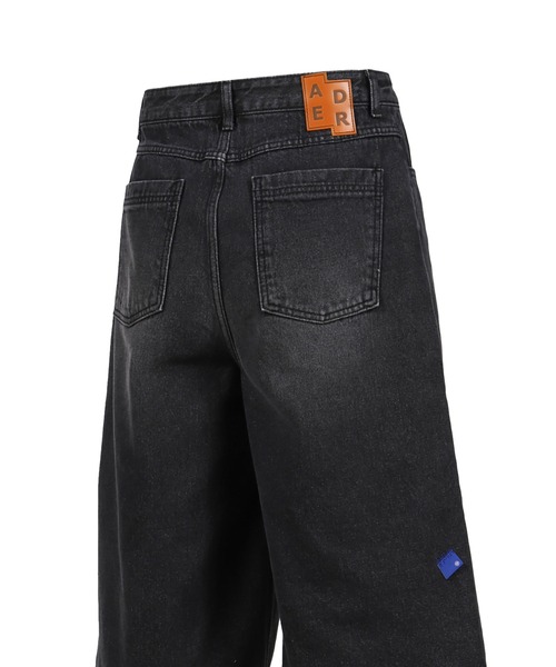 ADER error(アーダーエラー)の「BERMUDA DENIM SHORTS(デニムパンツ・メンズ・ブラック・SMALL/MEDIUM/LARGE/X-LARGE)」の5枚目の写真