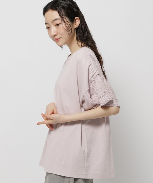 niko and...(ニコアンド)の「フリルレースシャーリングプルオーバー(Tシャツ/カットソー・レディース・レッド/オフホワイト/チャコール/ライトグレー・MEDIUM/LARGE)」の21枚目の写真