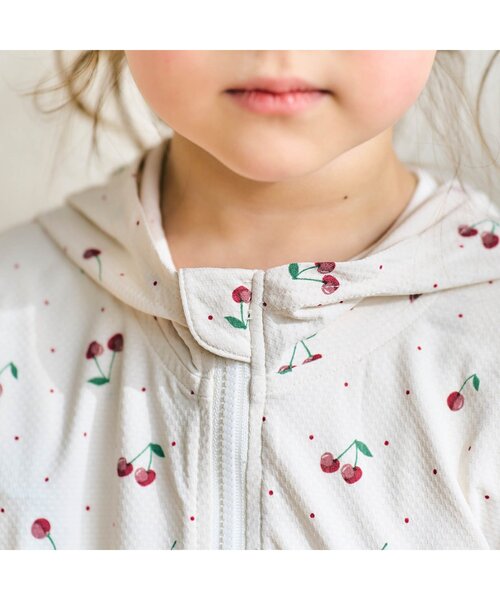 apres les cours(アプレレクール)の「【UVカット】ひんやりUVパーカー(パーカー・キッズ・アイボリー/サックスブルー/ラベンダー・80/90/100/110/120/130)」の6枚目の写真