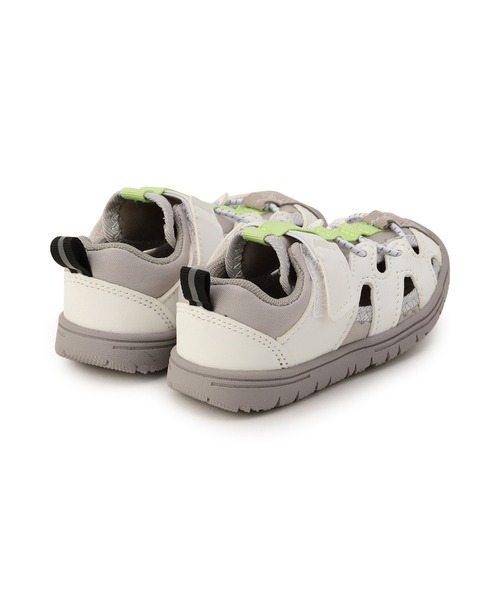 Ampersand（アンパサンド）の「Ampersand/アンパサンド 水抜きサンダル（サンダル・キッズ・ブラック/ホワイト・20/18/19）」の4枚目の写真