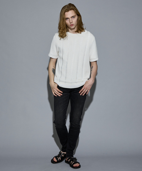 5351 POUR LES HOMMES（ゴーサンゴーイチプールオム）の「【25S/S】スレッド クルーネック 半袖ニット（ニット/セーター・メンズ・ホワイト/ブラック・46/48/50/44）」の10枚目の写真