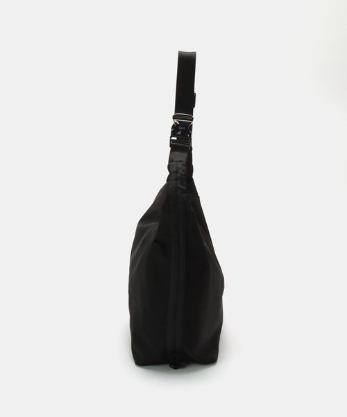 ARCS/アークス】hey sling bag：ショルダーバッグ（ショルダー