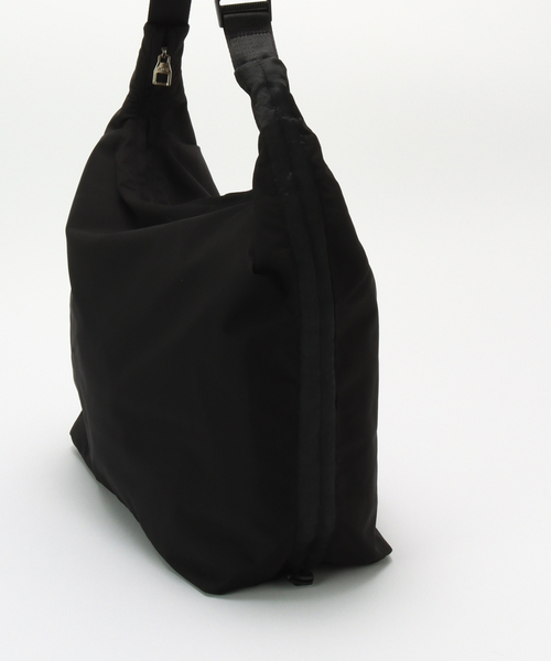 ARCS/アークス】hey sling bag：ショルダーバッグ（ショルダー