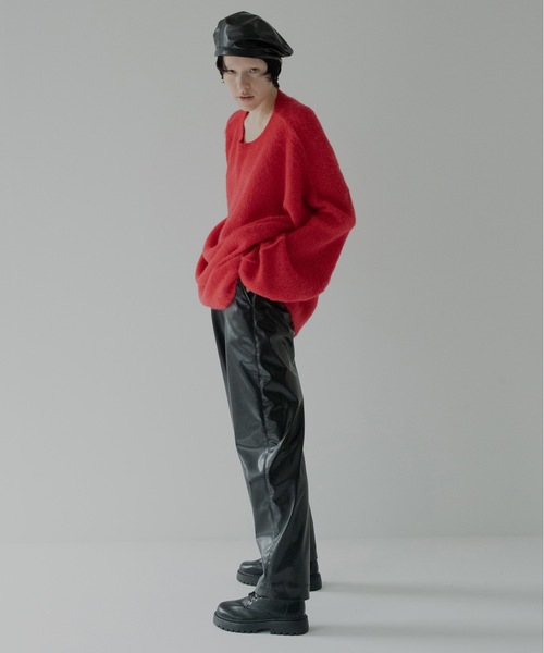 RYU(リュー)の「vegan leather tapered slacks(その他パンツ・メンズ・ブラック/スモークピンク・2/4)」の6枚目の写真