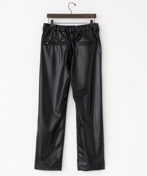 RYU(リュー)の「vegan leather tapered slacks(その他パンツ・メンズ・ブラック/スモークピンク・2/4)」の8枚目の写真