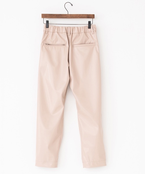 RYU(リュー)の「vegan leather tapered slacks(その他パンツ・メンズ・ブラック/スモークピンク・2/4)」の10枚目の写真