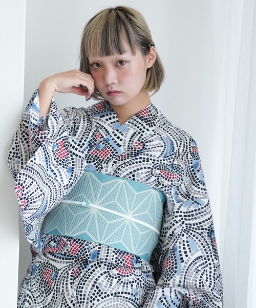 utatane（ウタタネ）の「選べる浴衣3点セット ニコアンティークオリジナル 国内染色（浴衣・レディース・レッド系1/グレー系2/レッド系2/ブルー系2/グリーン系1/パープル系2/ブラック系2/イエロー系2/ネイビー系2/ブルー系3/グリーン系2/パープル系1/ブラック系3/グレー系1/ネイビー系1/ブルー系5/イエロー系1/オレンジ系1/オレンジ系3/オレンジ系2/ブルー系6/パープル系3/ブラック系1/ブルー系1/ブルー系4・FREE）」の13枚目の写真