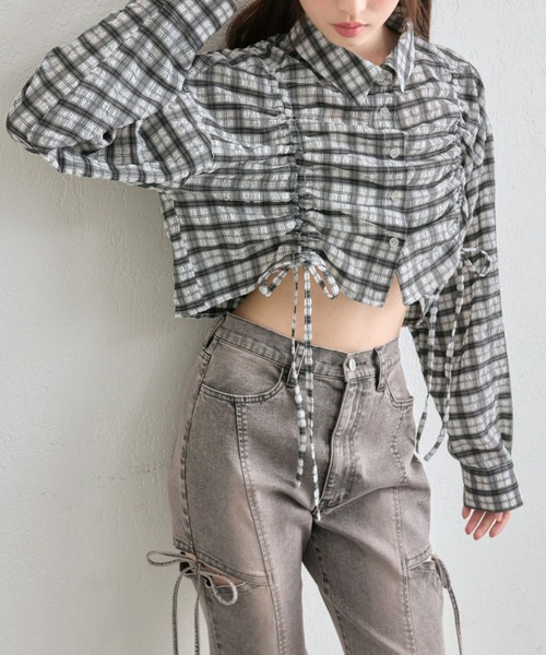 OLIVE des OLIVE（オリーブデオリーブ）の「ドロストクロップドシャツ（シャツ/ブラウス・レディース・ブラック/サックスブルー/オフホワイト・FREE）」の22枚目の写真