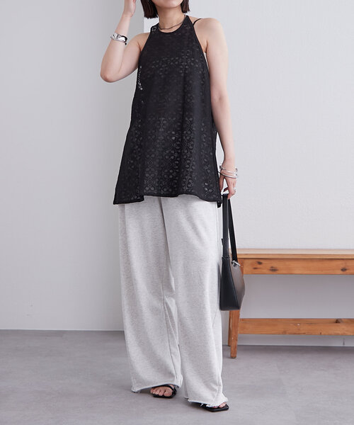 mystic(ミスティック)の「ホルターレースキャミチュニック(シャツ/ブラウス・レディース・オフホワイト/ブラック・FREE)」の7枚目の写真