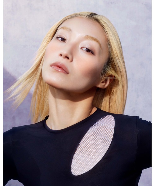 shu uemura(シュウウエムラ)の「3D チークメイト(チーク・レディース・ラベンダー ソルベ/モモ パフェ/キャラメルラテ/アンズ ゼリー・FREE)」の12枚目の写真