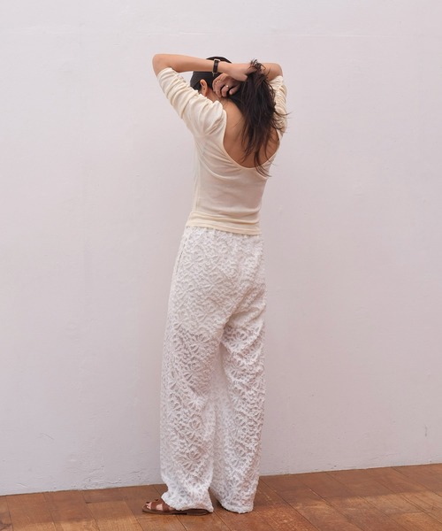 AKTE（アクテ）の「ジャガードパンツ（その他パンツ・レディース・ホワイト/ライトブラウン・FREE/TALL）」の7枚目の写真