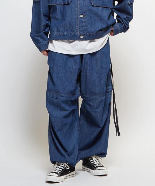 CONVERSE TOKYO（コンバーストウキョウ）の「2WAY DETACHABLE DENIM WIDE CARGO PANTS(SET UP)（デニムパンツ・レディース・ネイビー/サックスブルー/チャコールグレー・MEDIUM/SMALL）」の3枚目の写真
