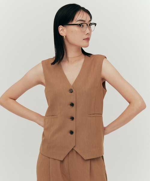 YOOU(ユー)の「セットアップベスト/テーラードデザイン × レギュラーシルエット(ベスト・レディース・ブラック/ベージュ・FREE)」の21枚目の写真