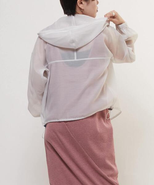 CONVERSE TOKYO（コンバーストウキョウ）の「SHEER ANORAK PULLOVER（シャツ/ブラウス・レディース・オフホワイト/グレー/レッド/ミント・FREE）」の15枚目の写真