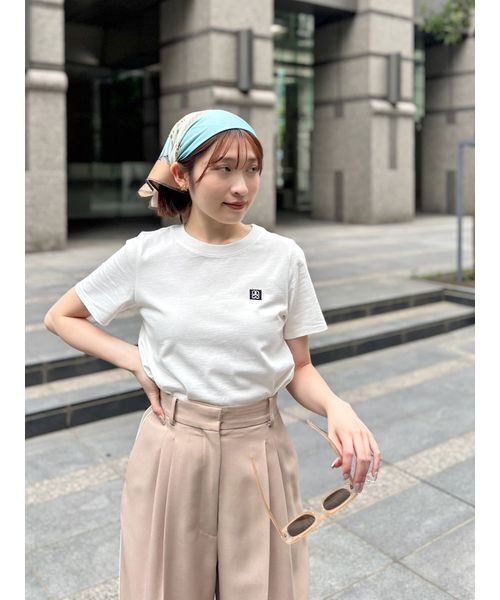 セール】SustainableワンポイントタグTシャツ（Tシャツ