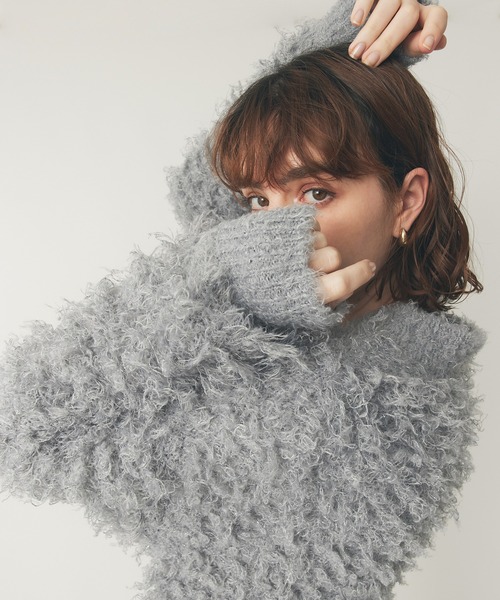 DEICY(デイシー)の「ラメフラッフィ―カーディガン(カーディガン/ボレロ・レディース・オフホワイト/ライトブルー/ベビーピンク・FREE)」の5枚目の写真