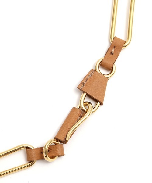 ETRE TOKYO(エトレトウキョウ)の「チェーン×レザーダブルブレスレット(ブレスレット・レディース・ゴールド/シルバー・FREE)」の7枚目の写真