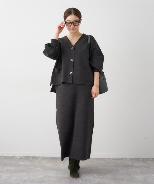 IENA(イエナ)の「《追加3》スーパーファインスムース ショートカーディガン(カーディガン/ボレロ・レディース・ボルドー/ピンク/ブラウン/ベージュ・FREE)」の13枚目の写真