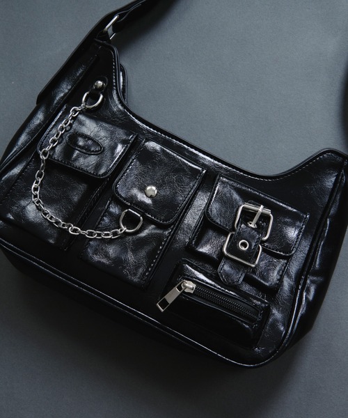 Ellno Loset（エルノロゼット）の「チェーンベルトショルダーバッグ（ショルダーバッグ・メンズ・ブラック・FREE）」の8枚目の写真