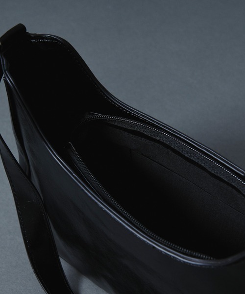 Ellno Loset（エルノロゼット）の「チェーンベルトショルダーバッグ（ショルダーバッグ・メンズ・ブラック・FREE）」の10枚目の写真