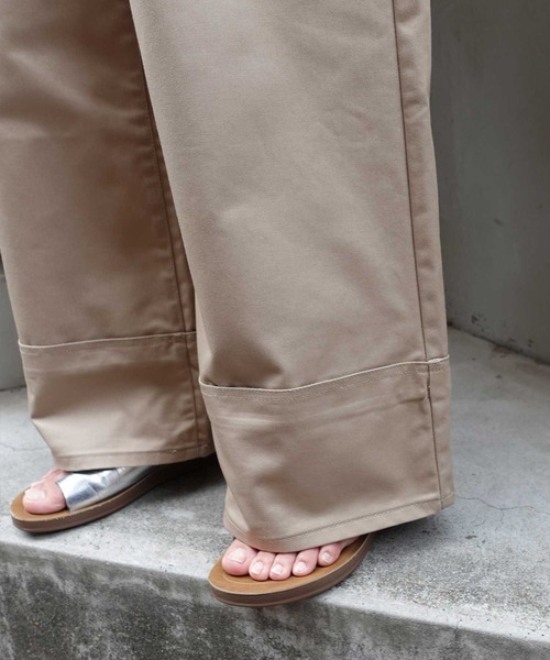 CORNERS(コーナーズ)の「裾ダブルベイカーツイルパンツ(チノパンツ・レディース・ベージュ・マルチサイズ)」の8枚目の写真