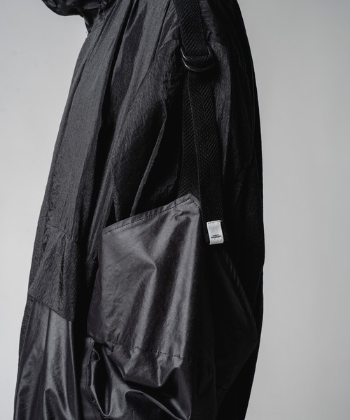 yoshiokubo（ヨシオクボ）の「yoshiokubo ヨシオクボ / MOUNTAIN SLEEVE LIGHT BL マウンテンスリーブパラシュートブルゾン / YKF25503（ブルゾン・メンズ・カーキ/ブラック・2/3）」の9枚目の写真