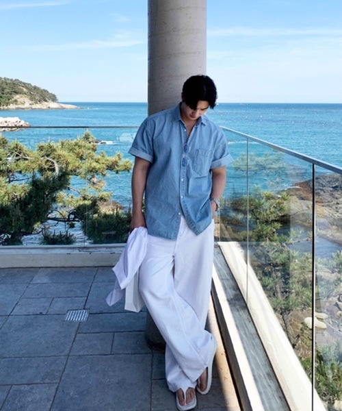 CERCA(チェルカ)の「【NOWLE】ライトオンス ポケット サマー デニム シャツ(シャツ/ブラウス・メンズ・ブルー・X-LARGE/LARGE)」の7枚目の写真