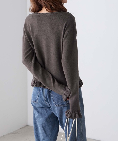 BONLECILL(ボンルシール)の「【至福のカヌレニット】フリル×フリルカーディガン(カーディガン/ボレロ・レディース・ブラウン/杢グレー/オフホワイト/ワイン/ブラック/チャコールグレー/ダークグリーン・FREE)」の21枚目の写真