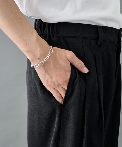 COLONY 2139（コロニートゥーワンスリーナイン）の「2タックワイドストレートスラックスパンツ（スラックス・メンズ・ブラック/グレー・LARGE/SMALL/MEDIUM）」の18枚目の写真