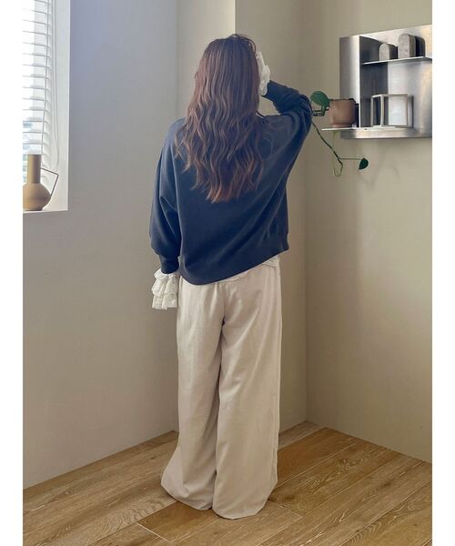 Ungrid(アングリッド)の「ヴィンテージカレッジスウェット(スウェット・レディース・チャコールグレー/ボルドー/オフホワイト/ネイビー・MEDIUM/SMALL)」の12枚目の写真