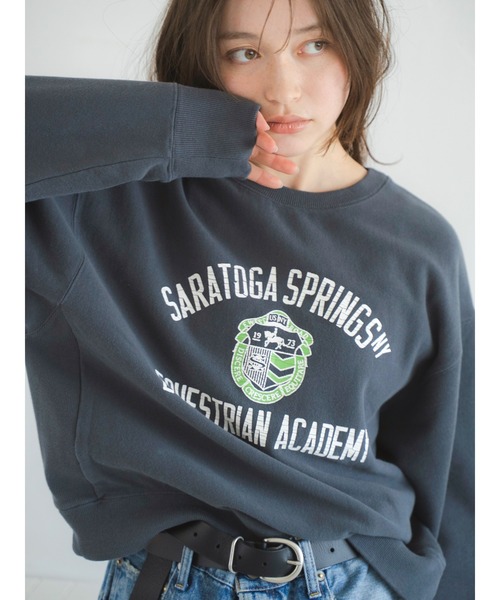 Ungrid(アングリッド)の「ヴィンテージカレッジスウェット(スウェット・レディース・チャコールグレー/ボルドー/オフホワイト/ネイビー・MEDIUM/SMALL)」の3枚目の写真