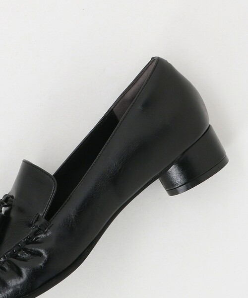 green label relaxing（グリーンレーベルリラクシング）の「リンクル タッセル ローファー（ローファー・レディース・ブラック/ブラウン系・24.5cm/23.5cm/25cm/23cm/22.5cm/24cm）」の17枚目の写真