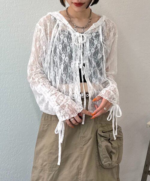 w closet（ダブルクローゼット）の「【25AW】フーディーレースシャツ（シャツ/ブラウス・レディース・オフホワイト/アイボリー/ブラック・FREE）」の6枚目の写真