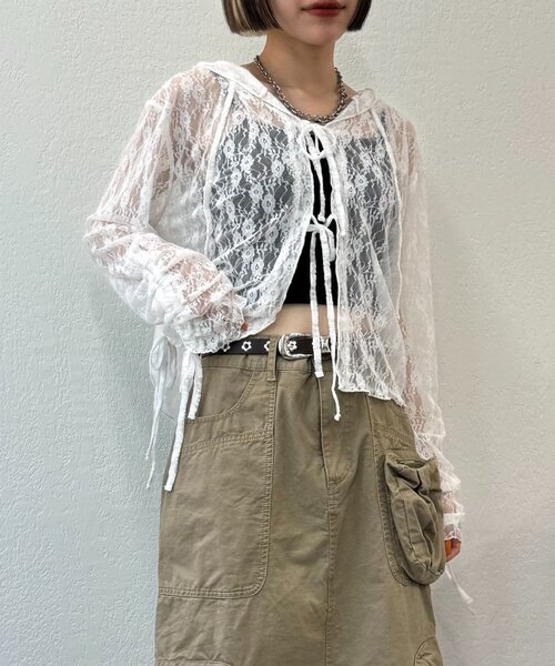 w closet（ダブルクローゼット）の「【25AW】フーディーレースシャツ（シャツ/ブラウス・レディース・オフホワイト/アイボリー/ブラック・FREE）」の7枚目の写真